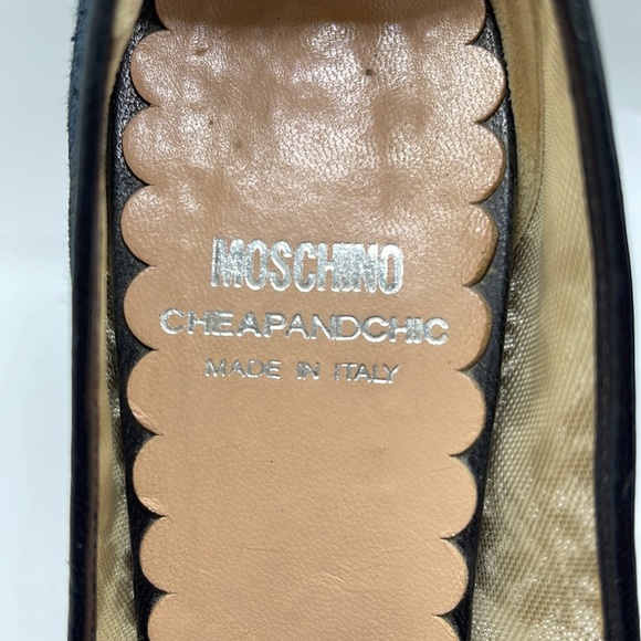 Moschino Cheap & Chic Vintage Lace Pumps - Picture 11 of 11
